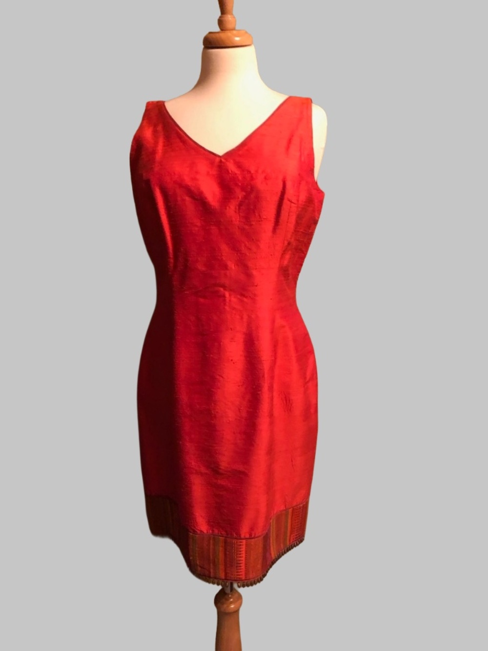 Vintage Geometrie Y2K Orangish Red Raw Silk Blend Sheath Dress Beaded Hem 14